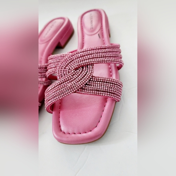 Alex Marie Freesia Twist Rhinestone Square Toe Flat Sandals Size 6 - Picture 3 of 6